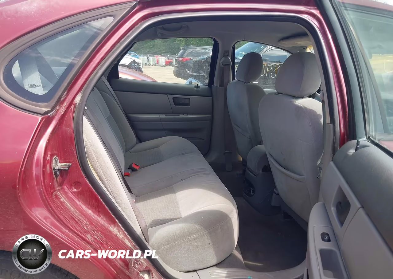 2005 Ford Taurus Se VIN:1FAFP53UX5A118078 - 8