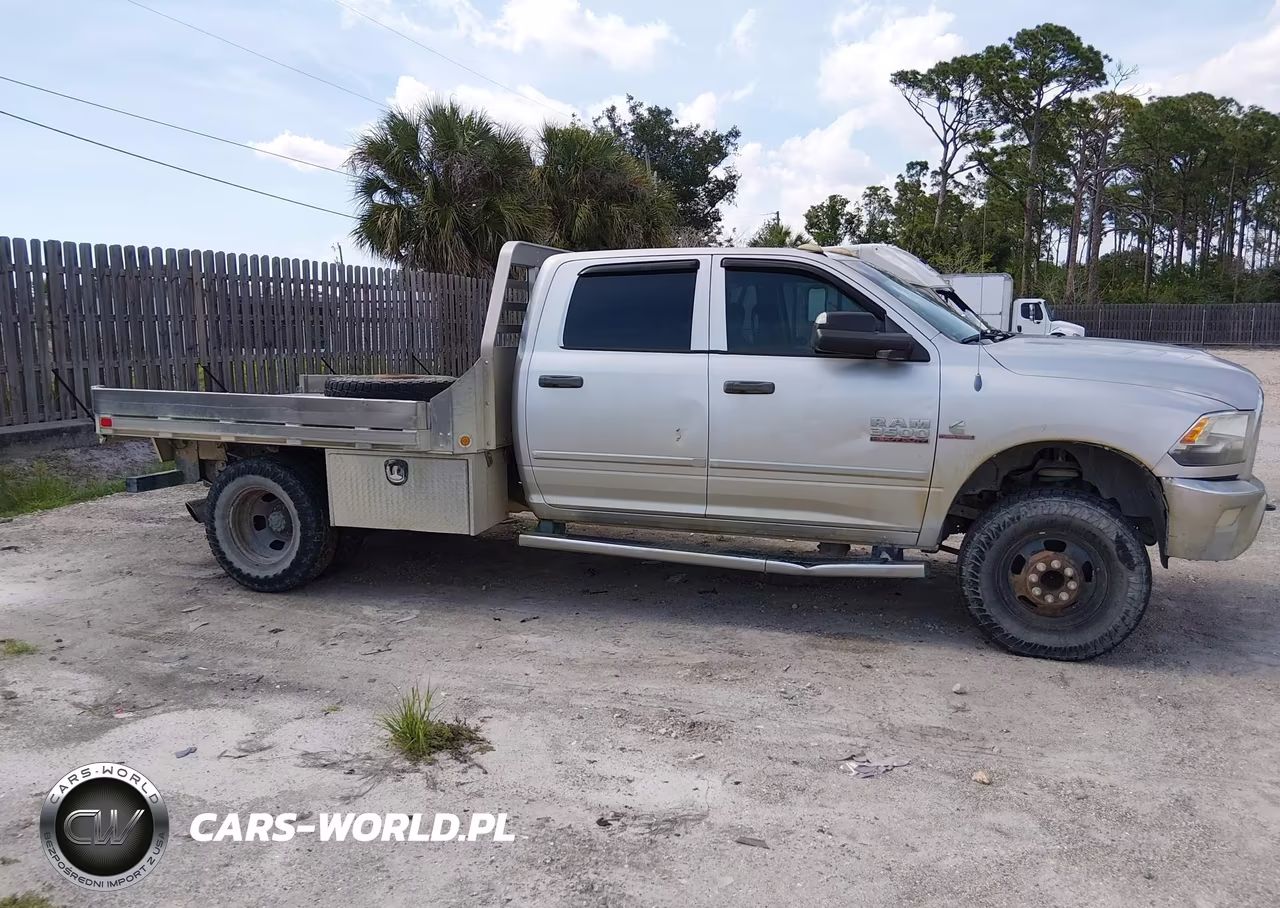 2013 Ram 3500 Chassis Tradesman-Slt-Laramie VIN:3C7WRTCL1DG531784 - 14