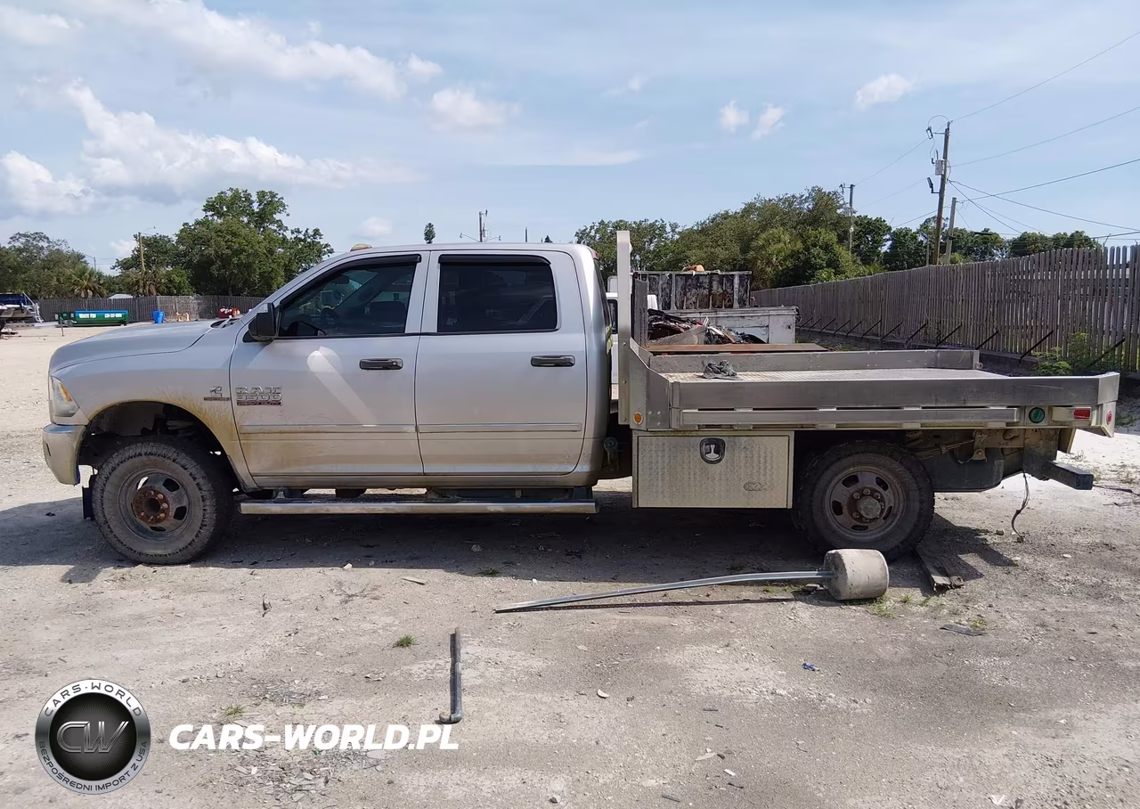 2013 Ram 3500 Chassis Tradesman-Slt-Laramie VIN:3C7WRTCL1DG531784 - 15