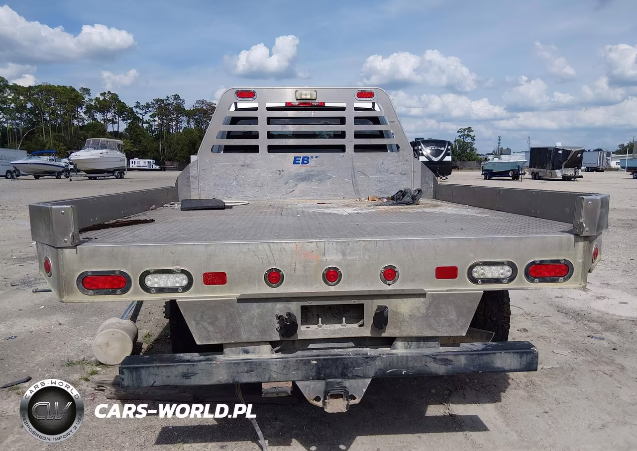 2013 Ram 3500 Chassis Tradesman-Slt-Laramie VIN:3C7WRTCL1DG531784 - 17