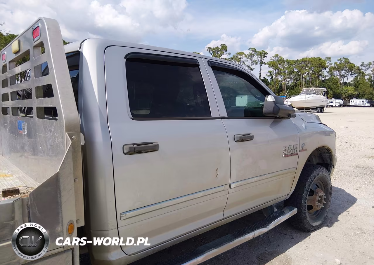 2013 Ram 3500 Chassis Tradesman-Slt-Laramie VIN:3C7WRTCL1DG531784 - 6
