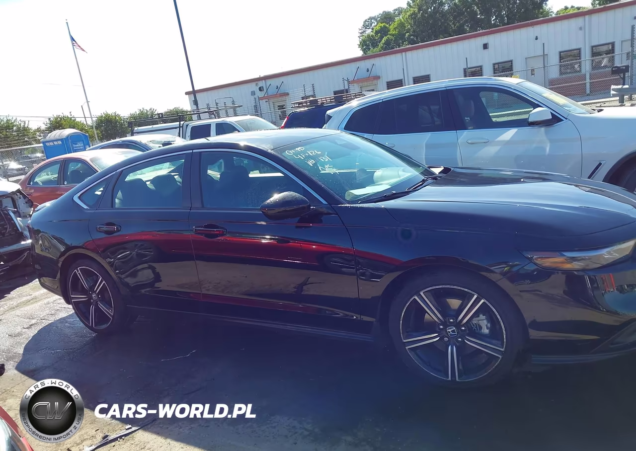 2025 Honda Accord Hybrid Sport VIN:1HGCY2F55SA041131 - 13