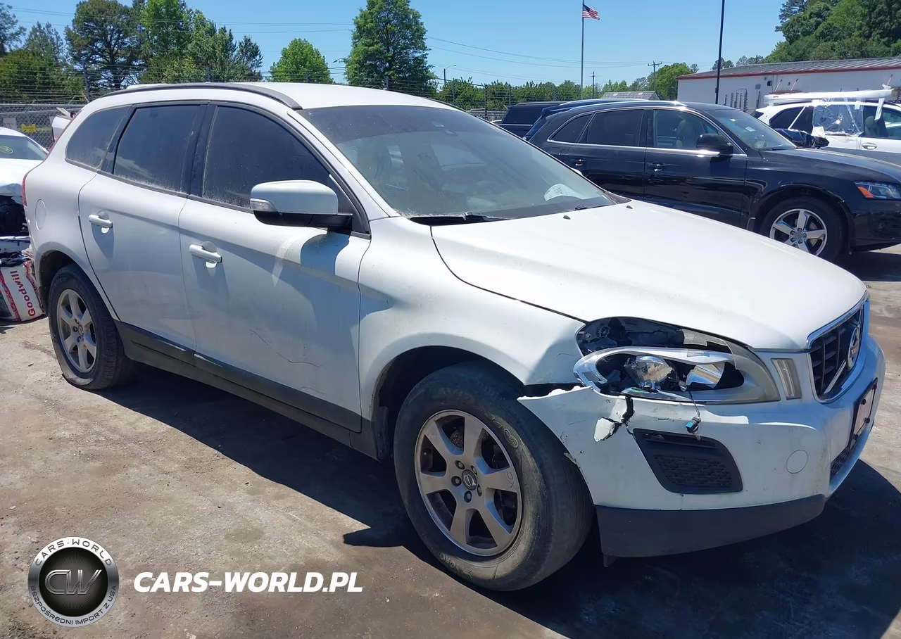 2011 Volvo Xc60 3.2-3.2 R-Design