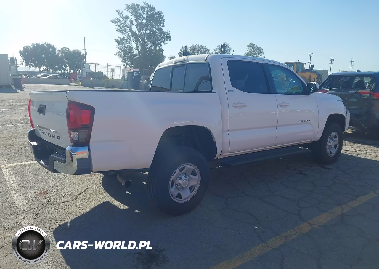 2020 Toyota Tacoma Sr5 VIN:5TFAX5GN3LX183663 - 4