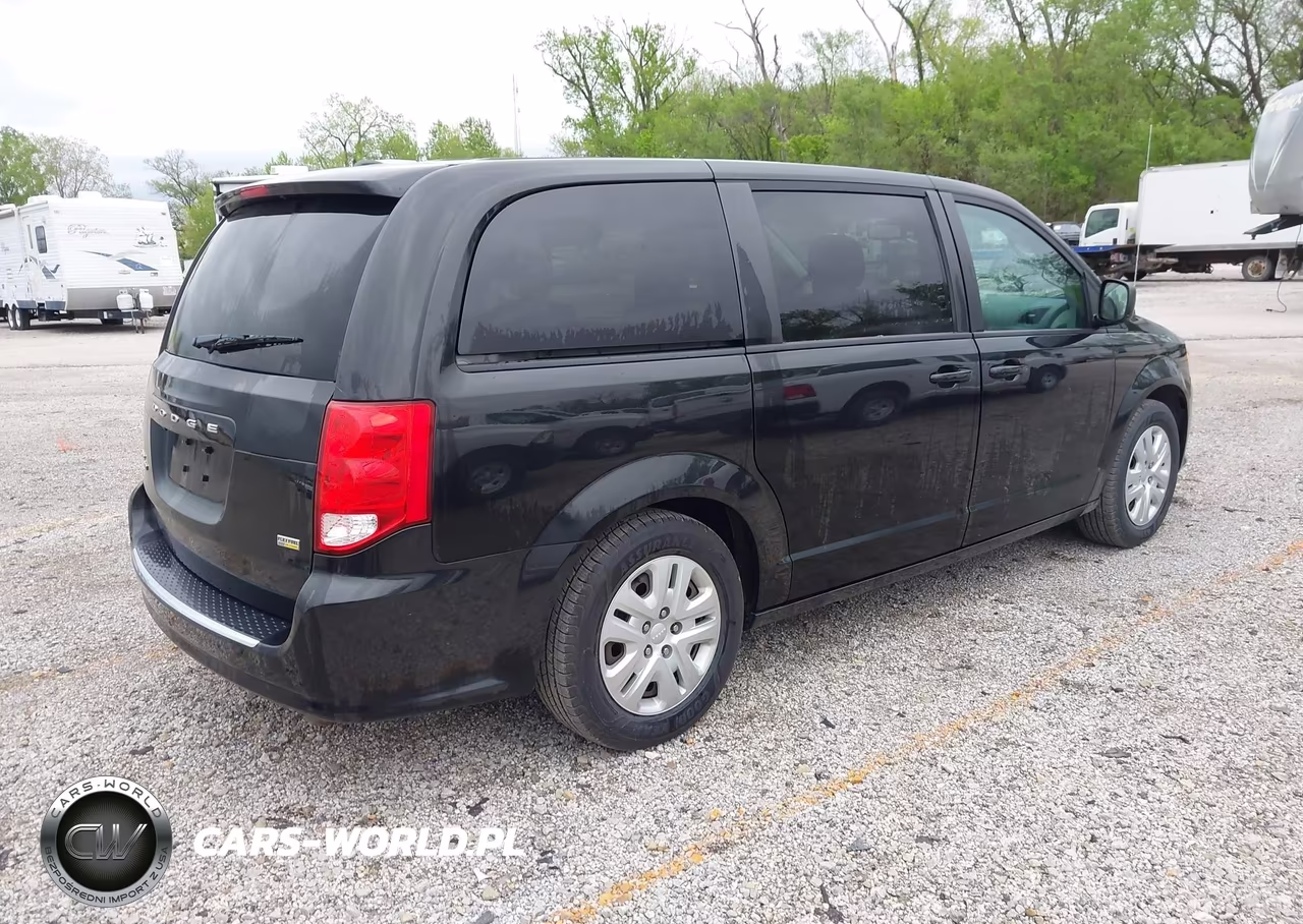 2018 Dodge Grand Caravan Se VIN:2C4RDGBG1JR318621 - 4