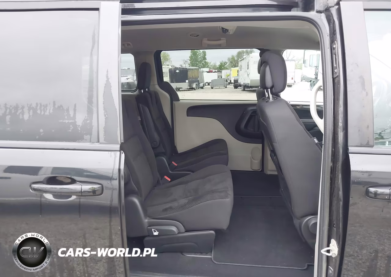 2018 Dodge Grand Caravan Se VIN:2C4RDGBG1JR318621 - 8