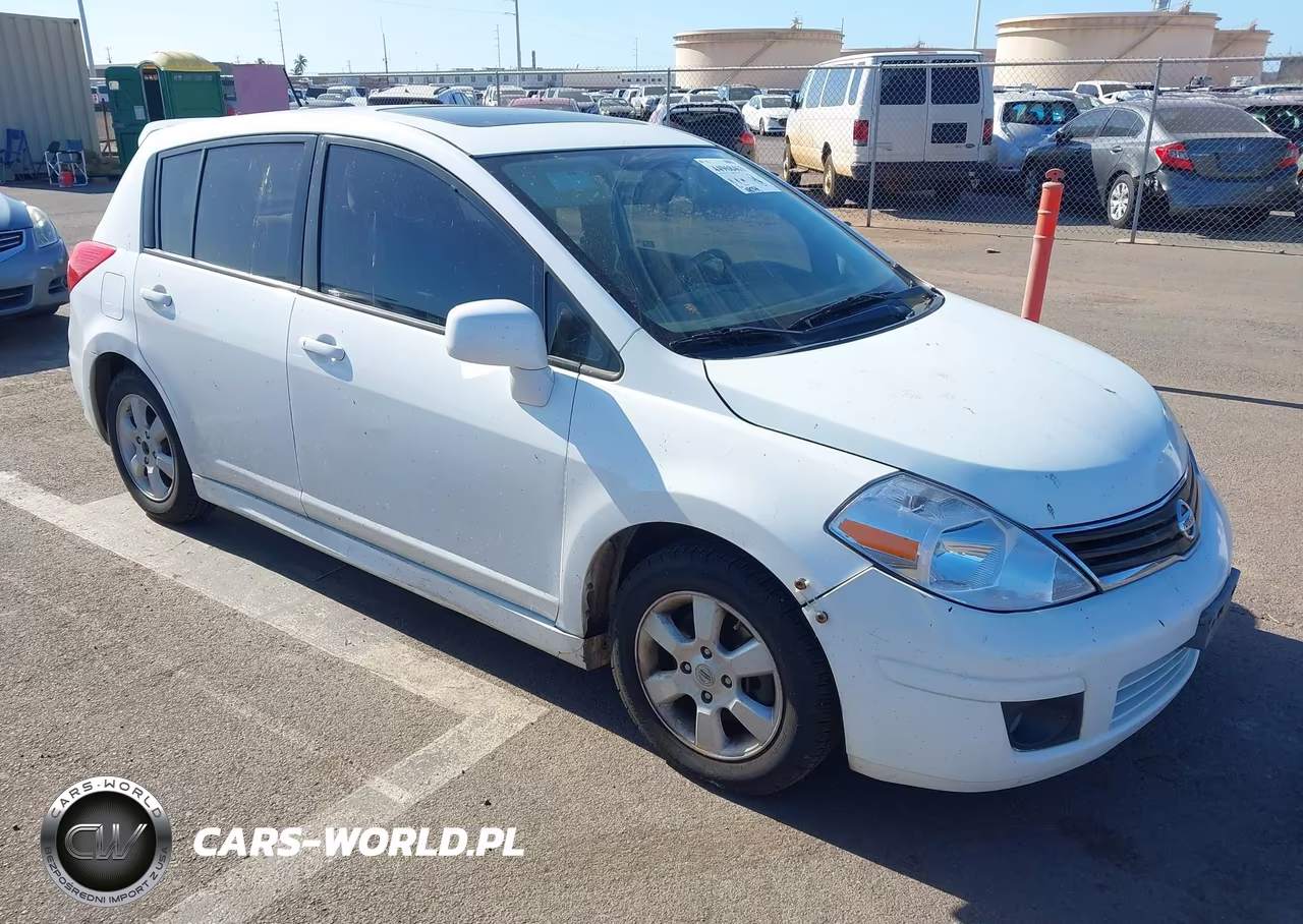 2011 Nissan Versa 1.8Sl