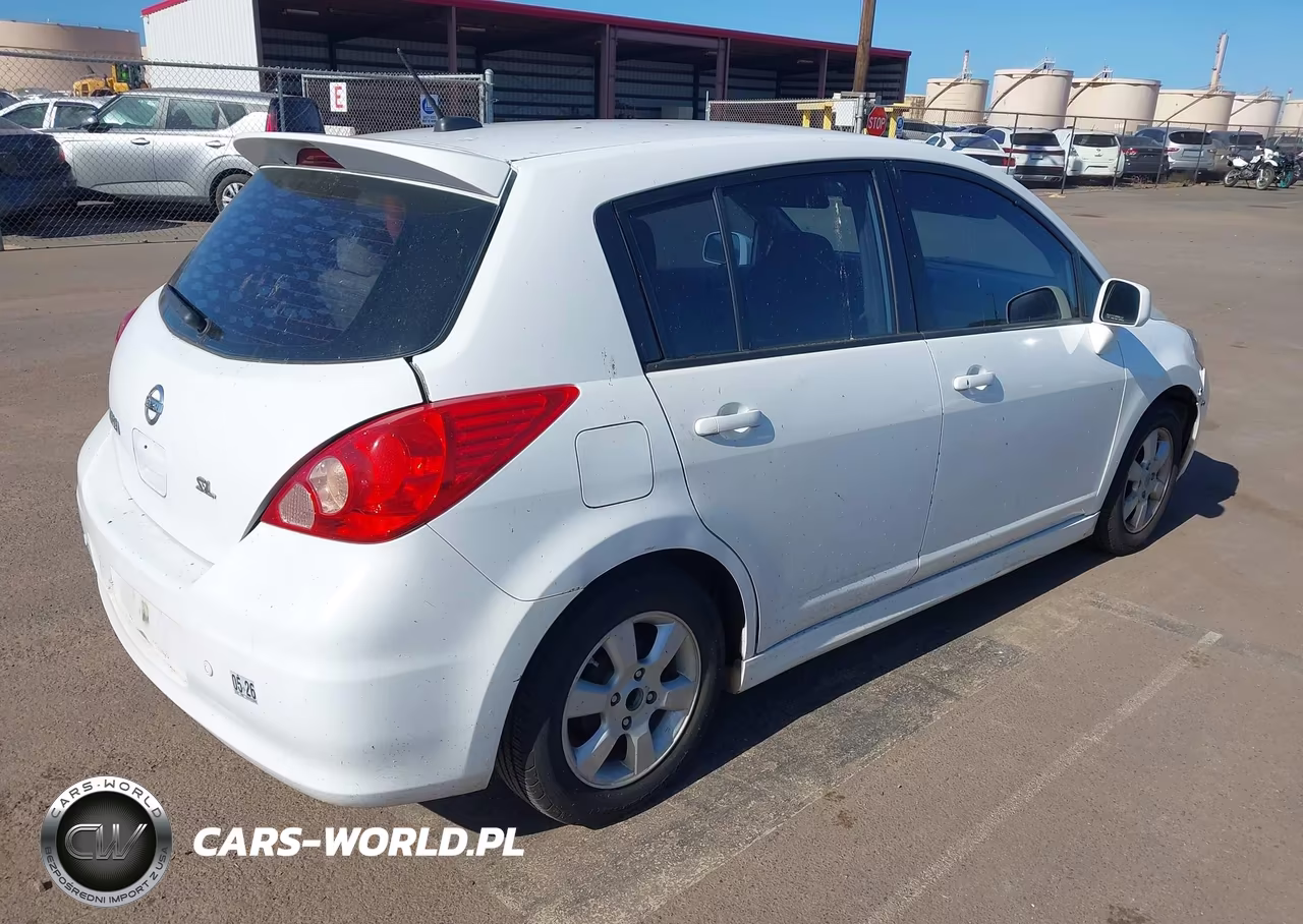 2011 Nissan Versa 1.8Sl VIN:3N1BC1CP1BL394390 - 4