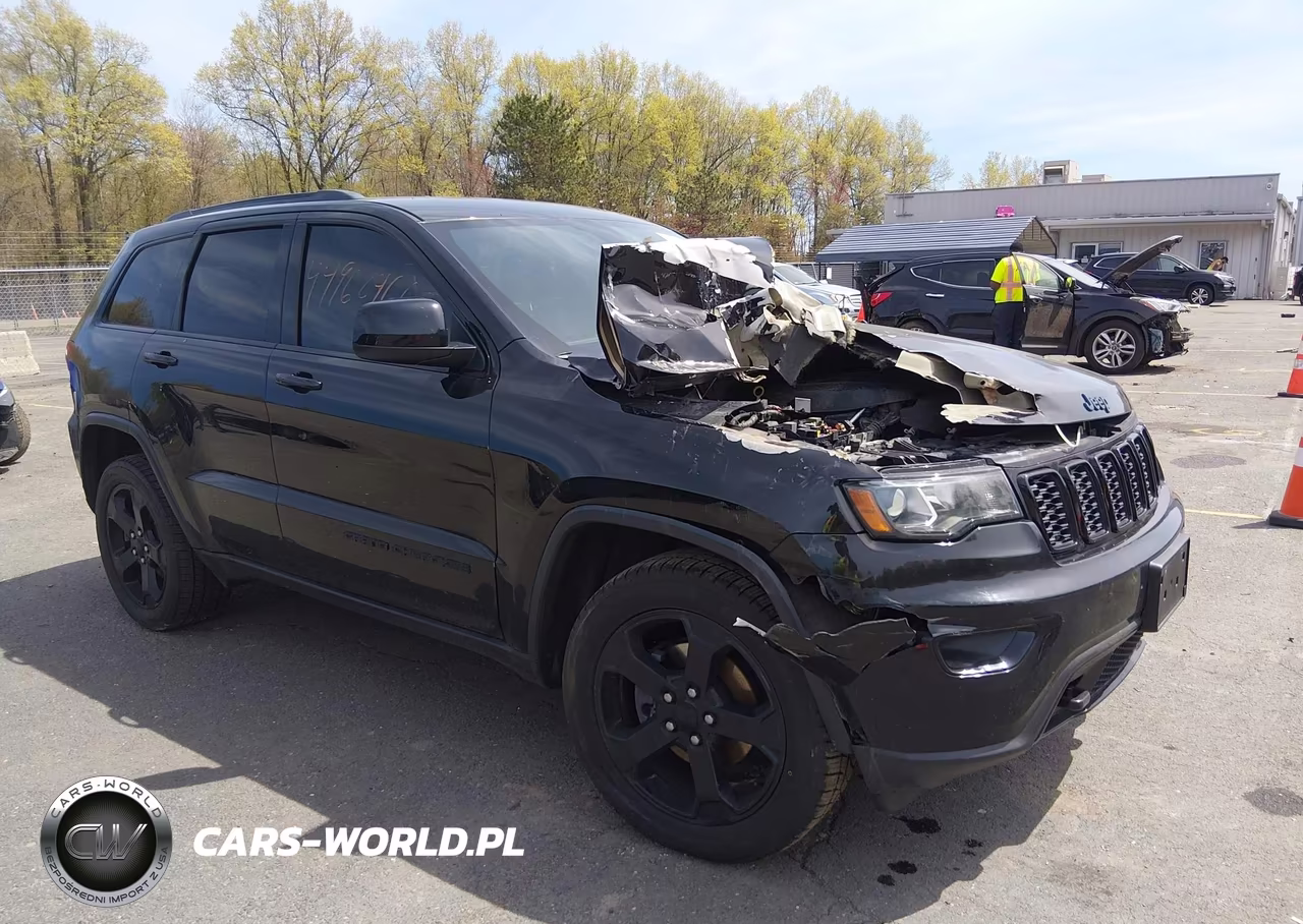 2018 Jeep Grand Cherokee Upland 4X4 – zdjęcie 1 z 16