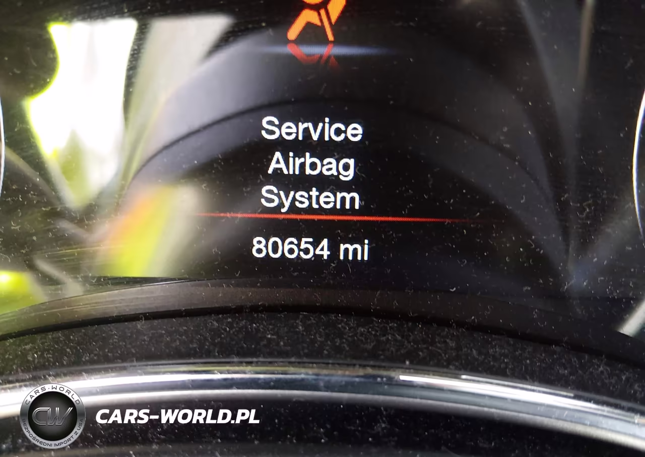 2018 Jeep Grand Cherokee Upland 4X4 VIN:1C4RJFAG2JC477922 - 15