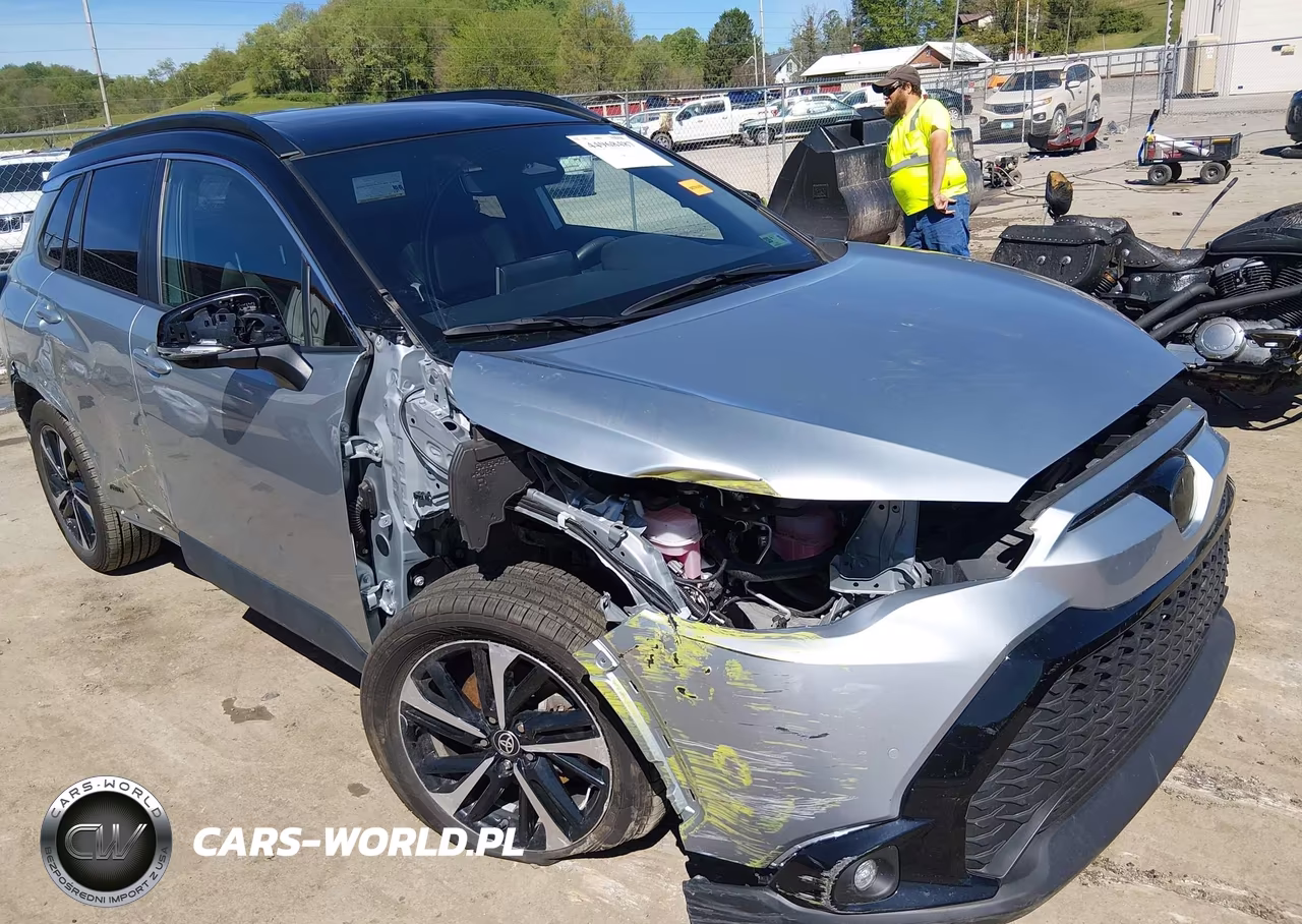 2024 Toyota Corolla Cross Hybrid Xse – zdjęcie 1 z 17