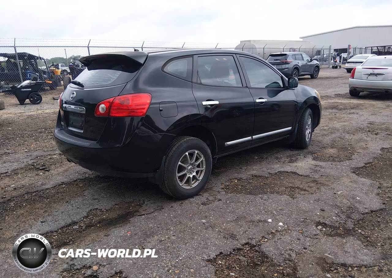 2011 Nissan Rogue S VIN:JN8AS5MT2BW576094 - 4