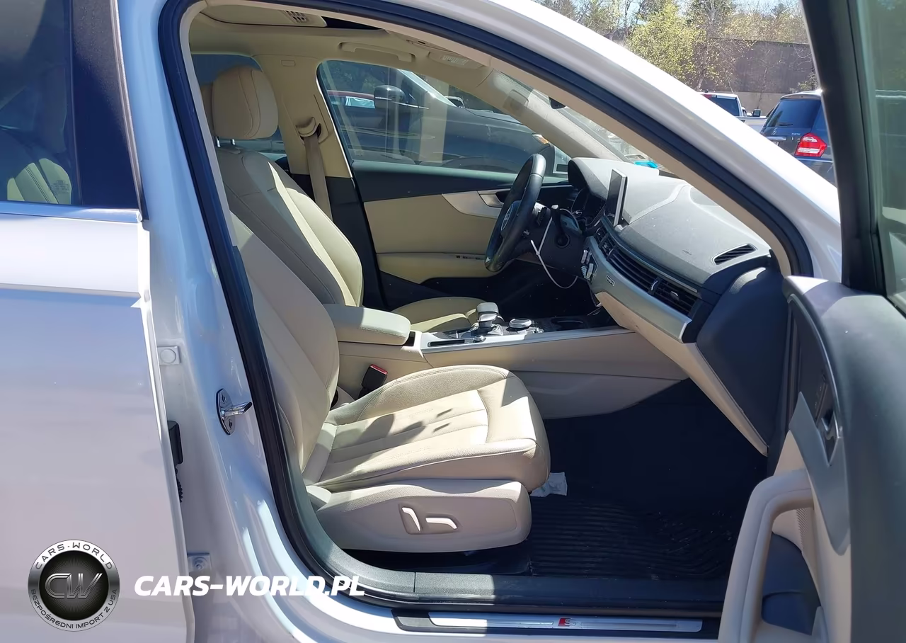 2017 Audi A4 2.0T Premium VIN:WAUENAF46HN028744 - 5