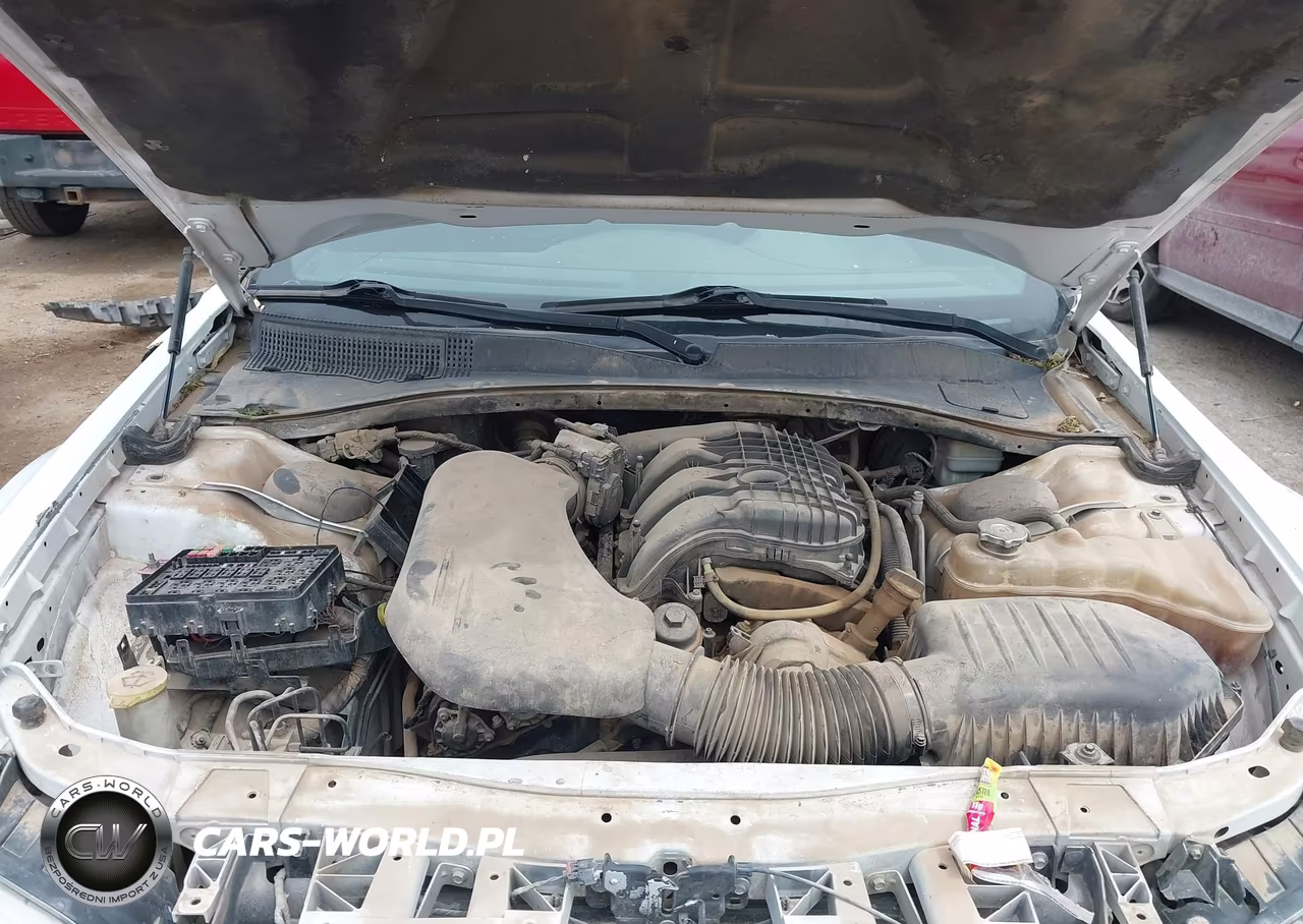 2012 Chrysler 300 Limited VIN:2C3CCACG8CH192873 - 10