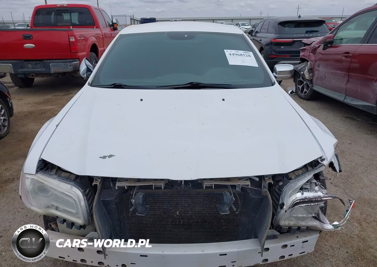 2012 Chrysler 300 Limited VIN:2C3CCACG8CH192873 - 13