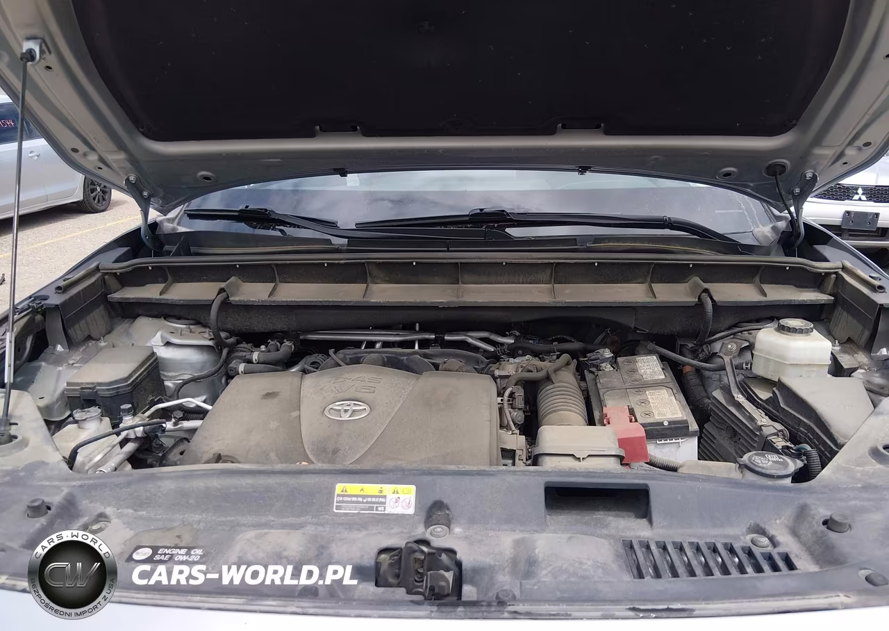 2022 Toyota Highlander Le VIN:5TDBZRBH5NS562230 - 10