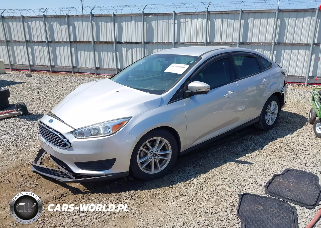 2016 Ford Focus Se VIN:1FADP3F2XGL256345 - 2