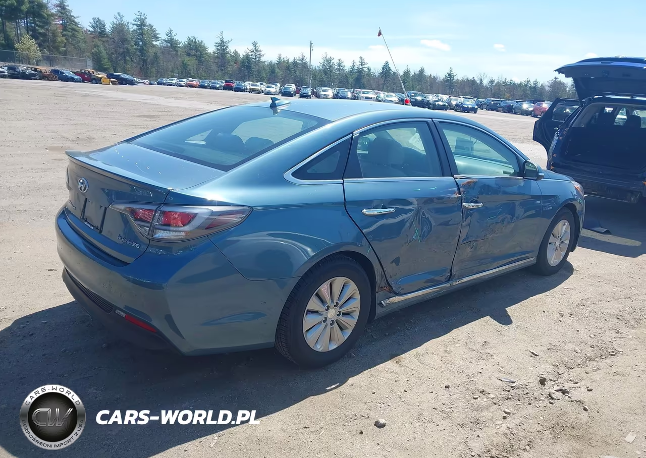 2016 Hyundai Sonata Hybrid Se VIN:KMHE24L18GA016362 - 4