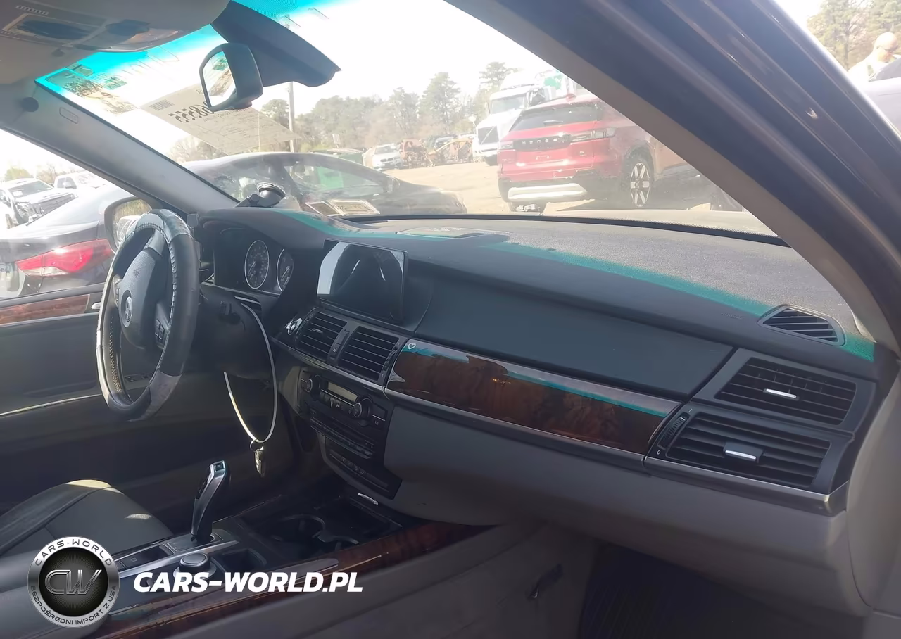 2008 BMW X5 3.0Si VIN:5UXFE435X8L003216 - 5