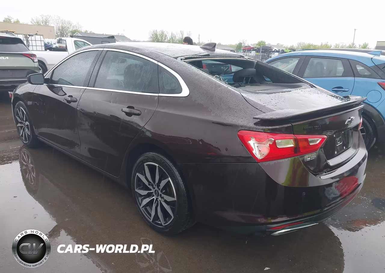 2021 Chevrolet Malibu Fwd Rs VIN:1G1ZG5ST4MF036972 - 3