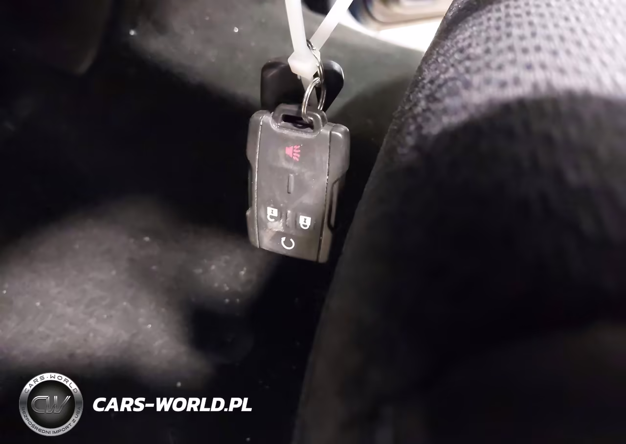 2018 Chevrolet Silverado 1500 1Lt VIN:3GCUKRER0JG200784 - 11