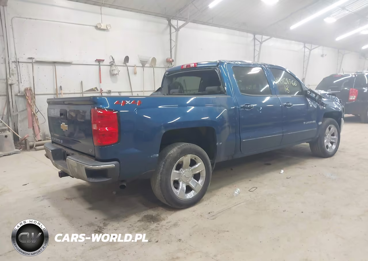 2018 Chevrolet Silverado 1500 1Lt VIN:3GCUKRER0JG200784 - 4