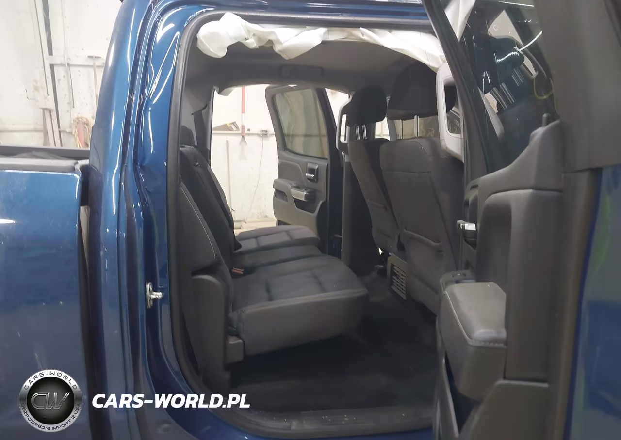 2018 Chevrolet Silverado 1500 1Lt VIN:3GCUKRER0JG200784 - 8