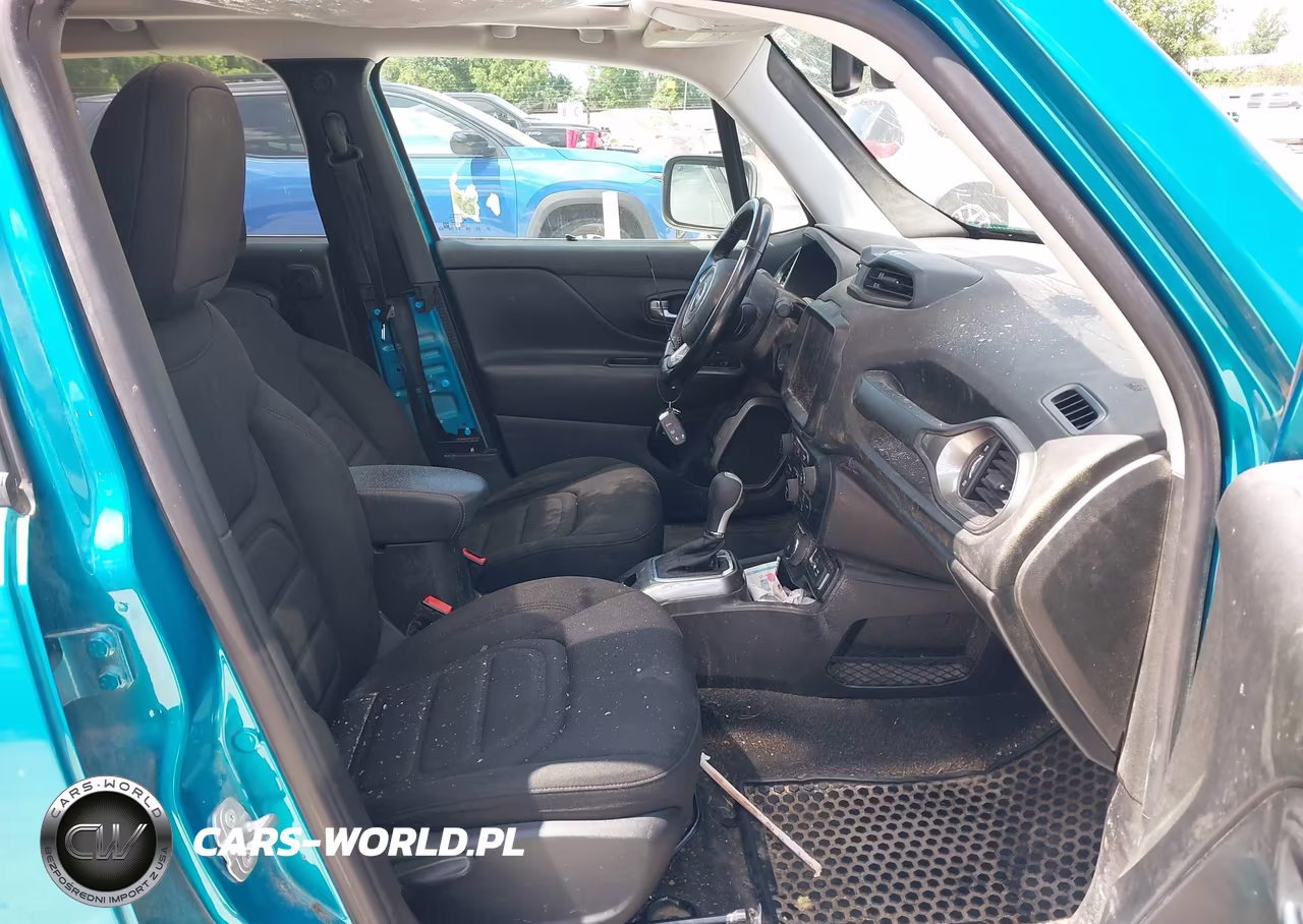 2022 Jeep Renegade Latitude 4X4 VIN:ZACNJDB10NPN98752 - 5
