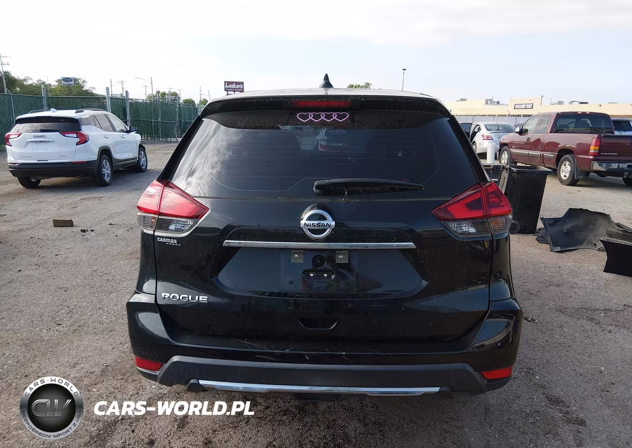 2018 Nissan Rogue S VIN:KNMAT2MT3JP505048 - 17