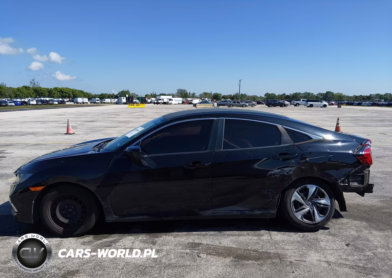 2019 Honda Civic Lx VIN:2HGFC2F67KH590898 - 15