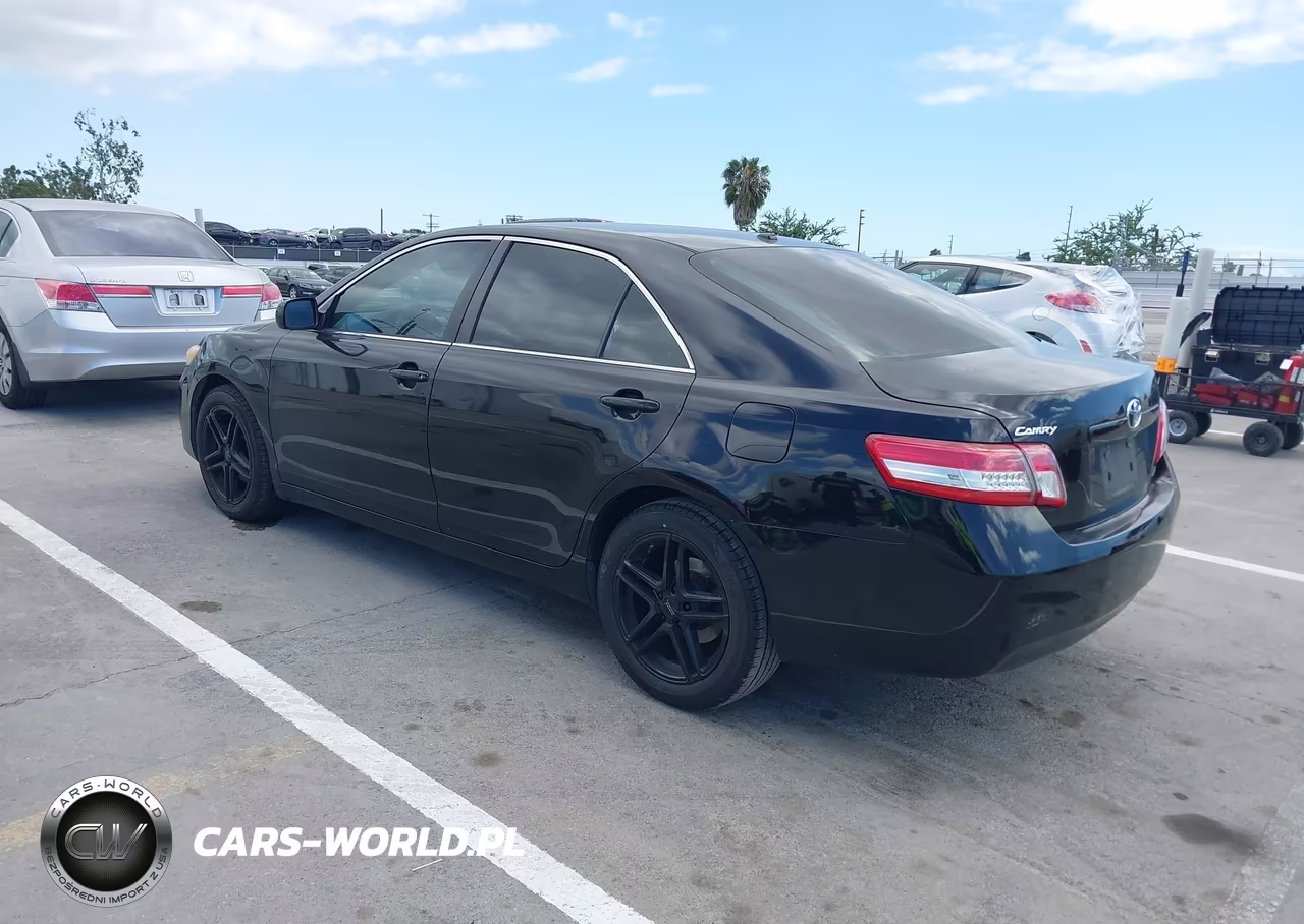 2011 Toyota Camry Le VIN:4T4BF3EK9BR095450 - 3