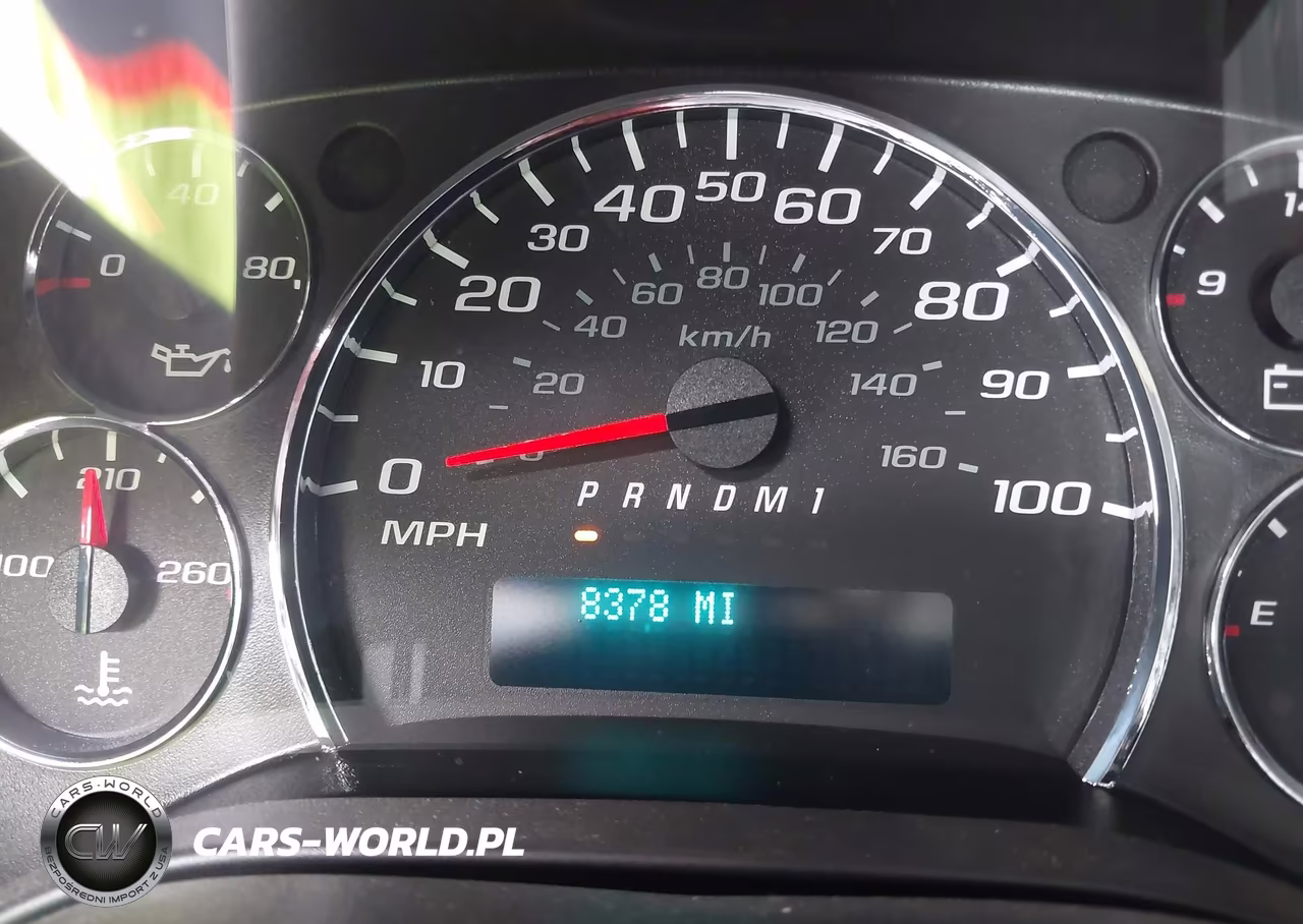 2018 Chevrolet Express 2500 Work Van VIN:1GCWGAFG7J1334229 - 14