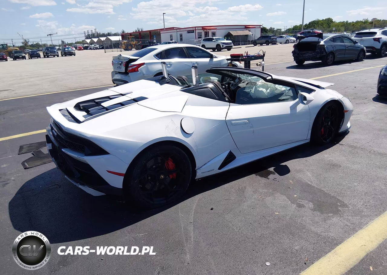 2020 Lamborghini Huracan Evo VIN:ZHWUT4ZF2LLA13207 - 4