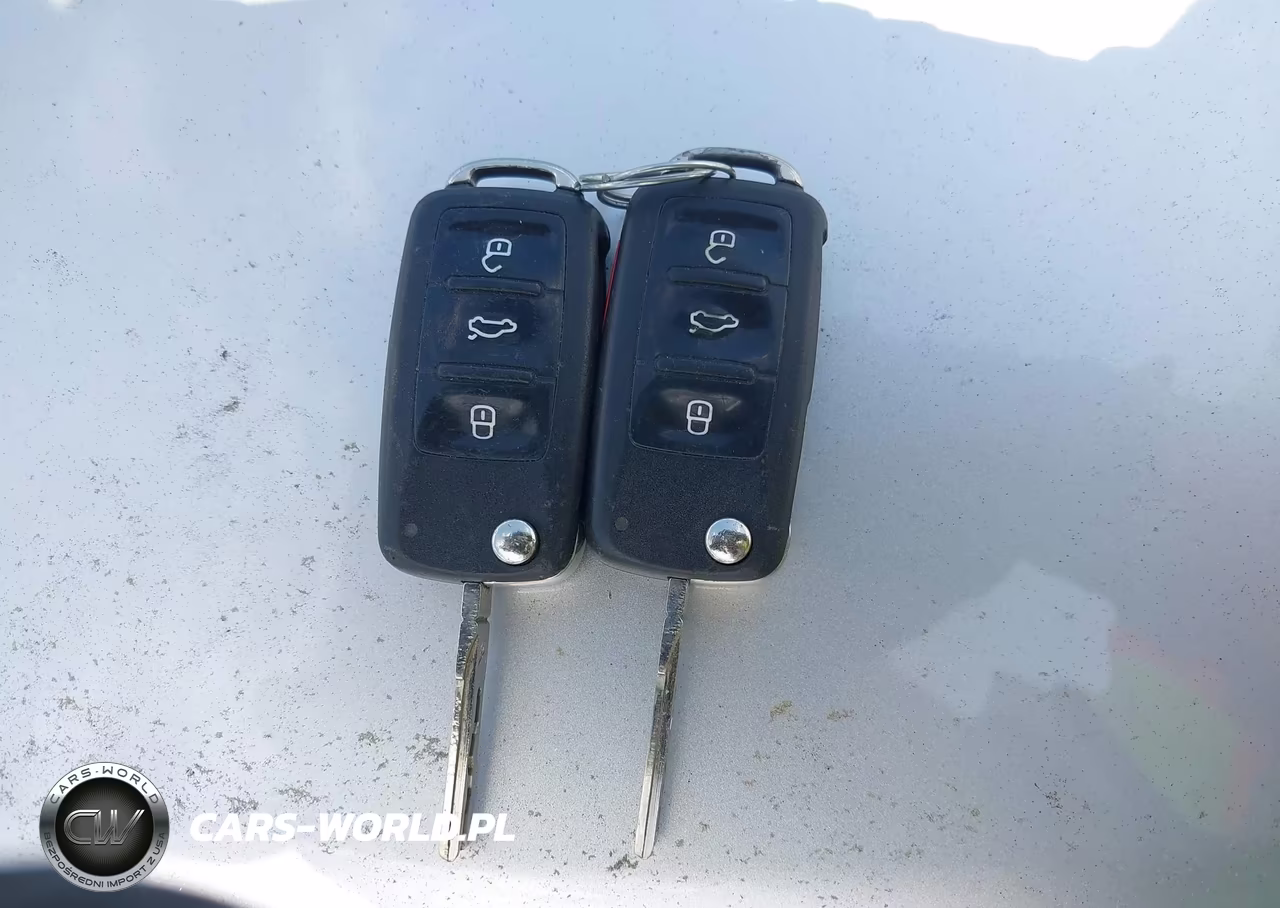 2010 Volkswagen Jetta Tdi VIN:3VWRL7AJXAM084211 - 11
