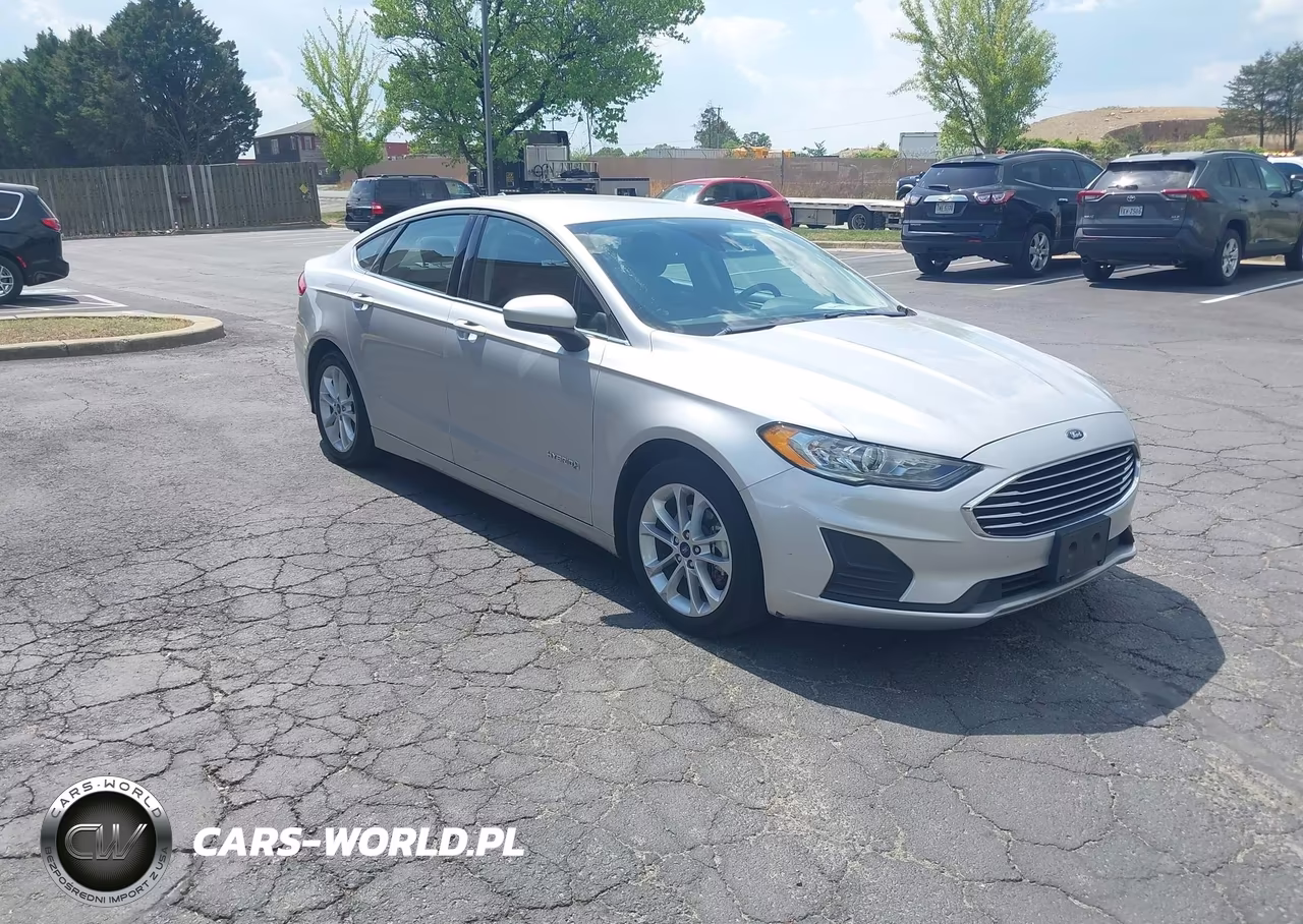 2019 Ford Fusion Hybrid Se
