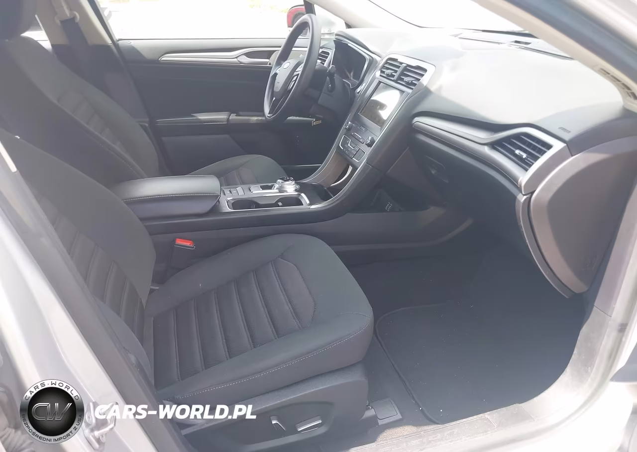 2019 Ford Fusion Hybrid Se VIN:3FA6P0LU1KR211480 - 5