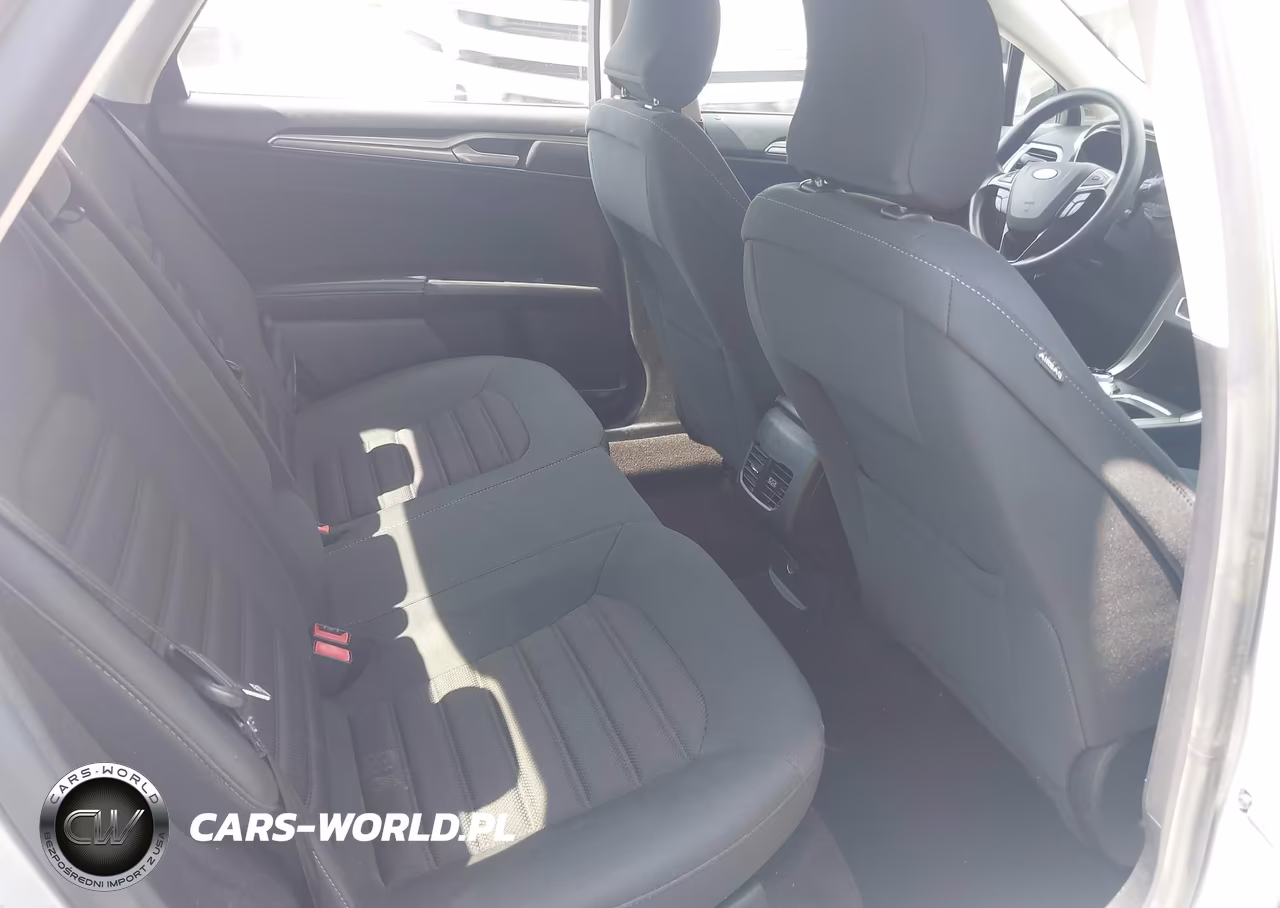 2019 Ford Fusion Hybrid Se VIN:3FA6P0LU1KR211480 - 8