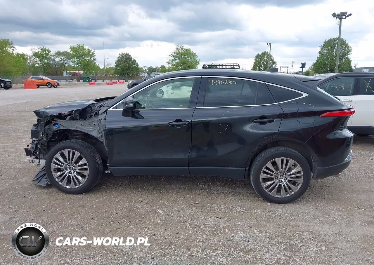 2021 Toyota Venza Limited VIN:JTEAAAAH5MJ072156 - 14