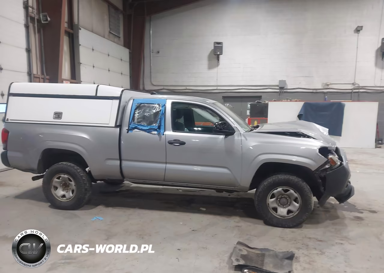 2018 Toyota Tacoma Sr VIN:5TFSX5EN8JX061210 - 13