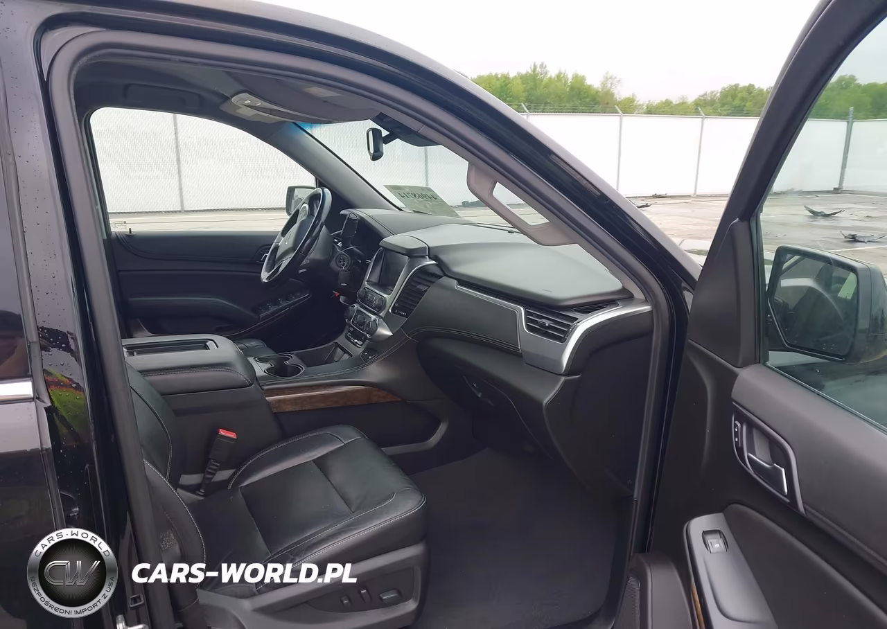 2019 Chevrolet Tahoe Lt VIN:1GNSKBKC5KR389939 - 5