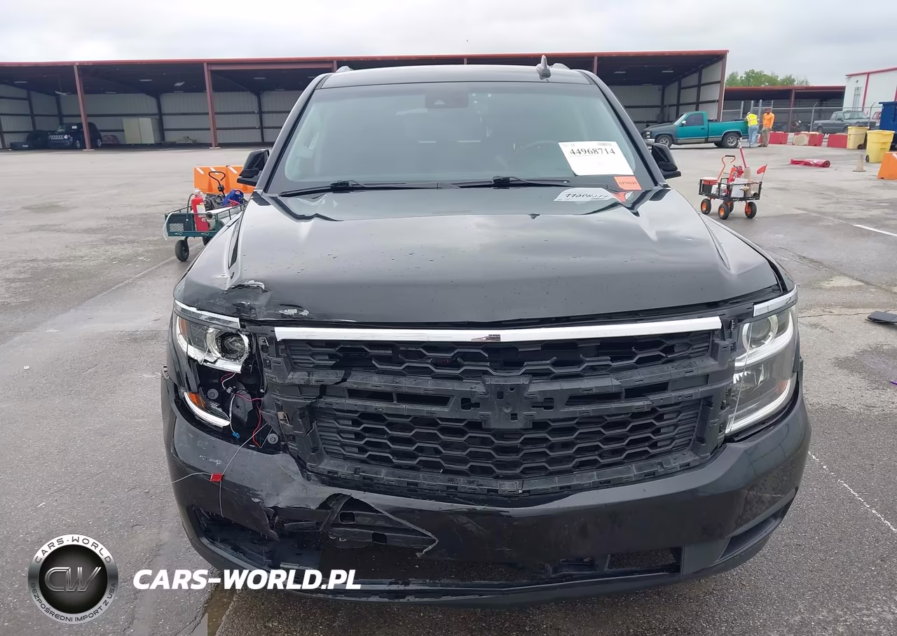 2019 Chevrolet Tahoe Lt VIN:1GNSKBKC5KR389939 - 6