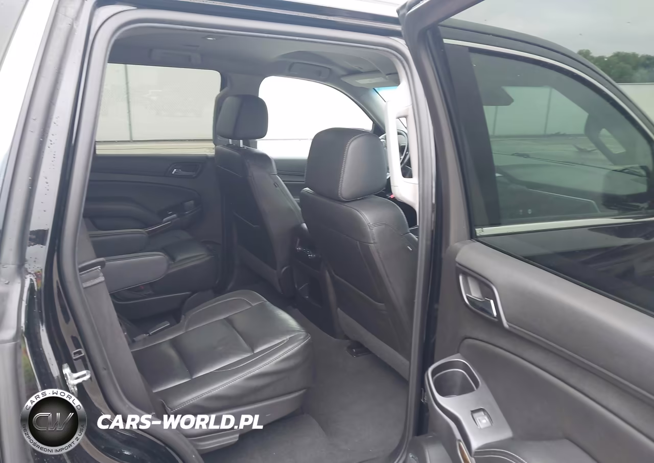 2019 Chevrolet Tahoe Lt VIN:1GNSKBKC5KR389939 - 8