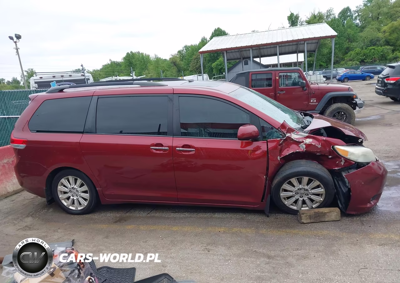 2011 Toyota Sienna Limited VIN:5TDDK3DC7BS021395 - 14