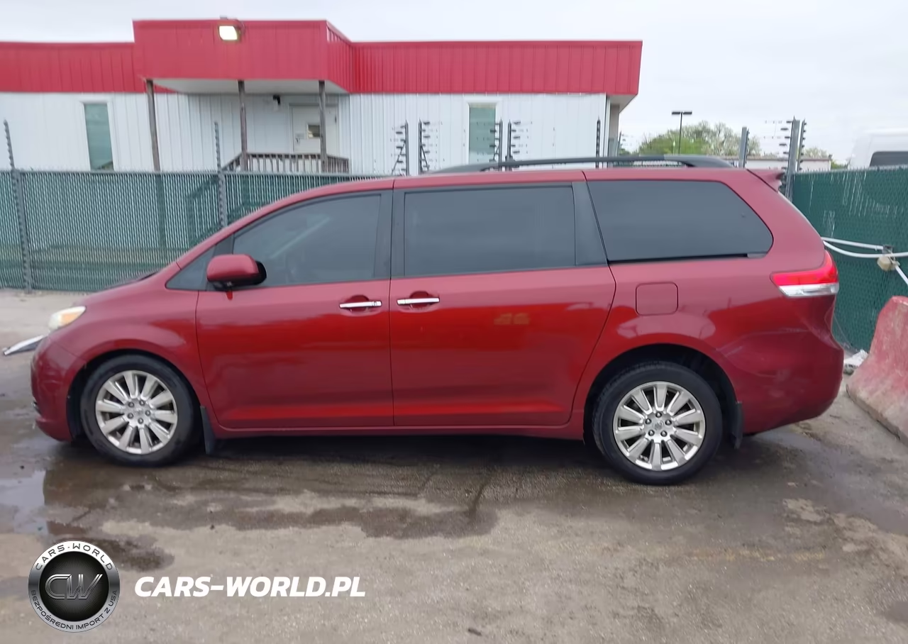 2011 Toyota Sienna Limited VIN:5TDDK3DC7BS021395 - 15