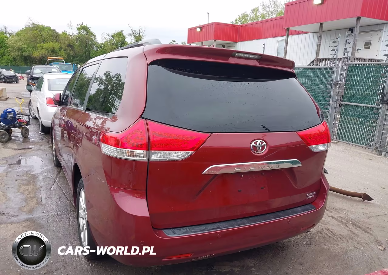 2011 Toyota Sienna Limited VIN:5TDDK3DC7BS021395 - 17