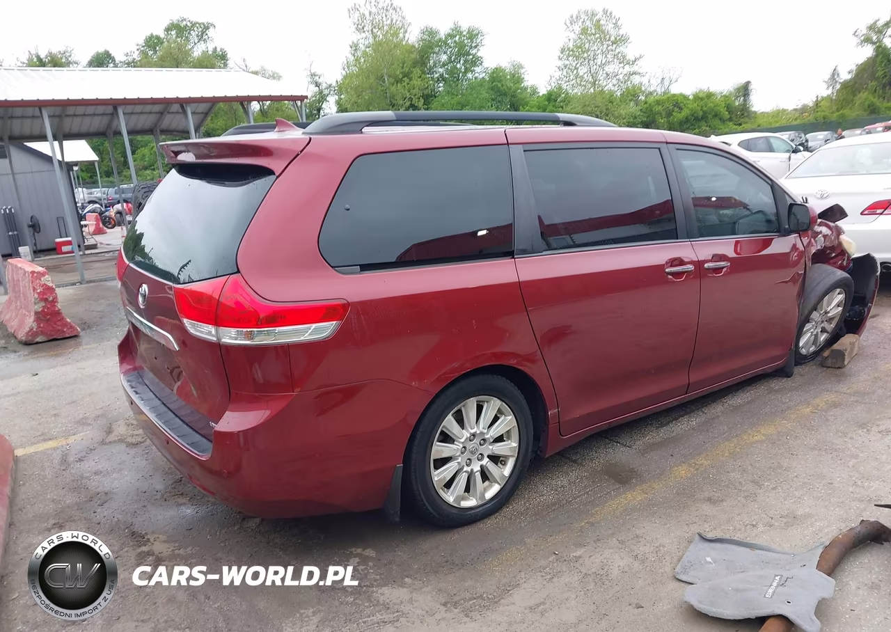 2011 Toyota Sienna Limited VIN:5TDDK3DC7BS021395 - 4