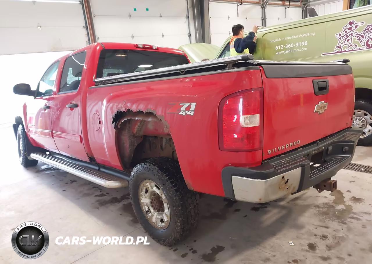 2009 Chevrolet Silverado 2500Hd Lt VIN:1GCHK53K89F121845 - 3