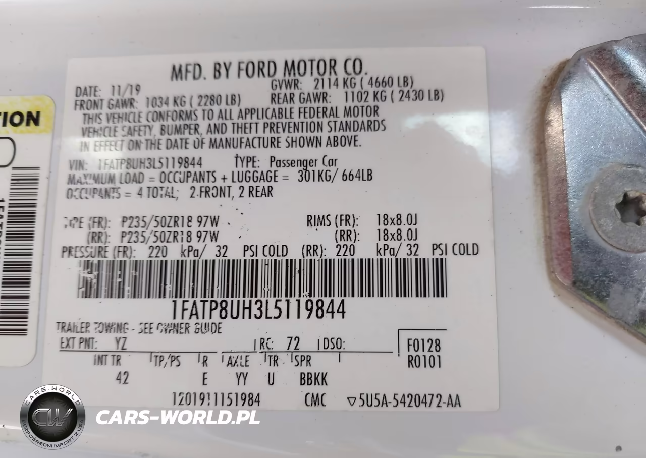 2020 Ford Mustang Ecoboost Premium VIN:1FATP8UH3L5119844 - 9