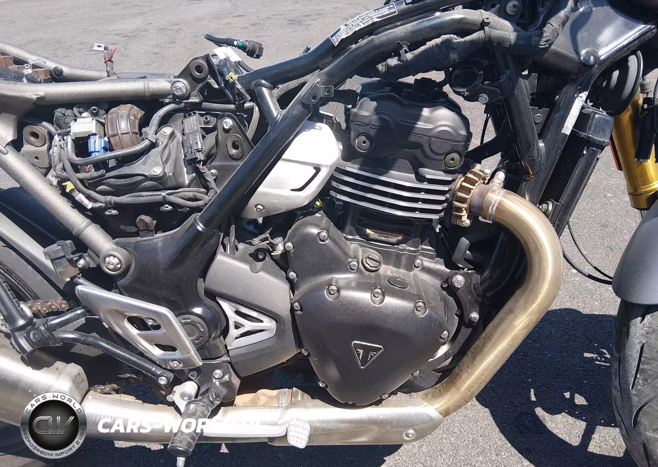 2024 Triumph Motorcycle Speed 400 VIN:SMTT127Y2RNA10731 - 8
