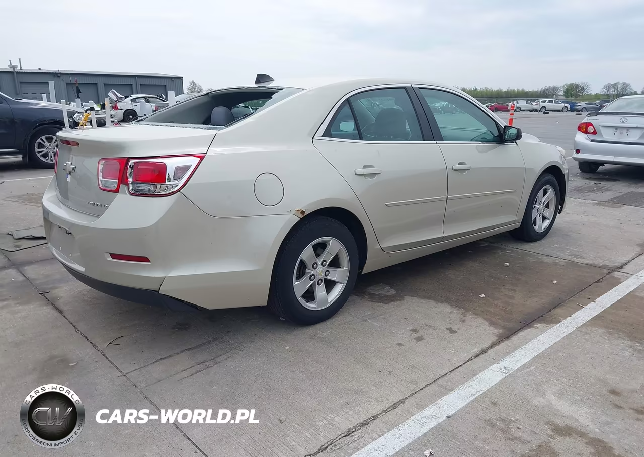 2014 Chevrolet Malibu 1Ls VIN:1G11B5SLXEF119710 - 4